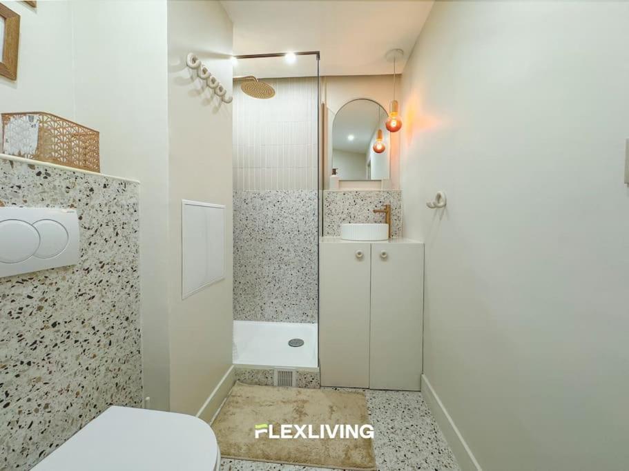 Luxury Studio In City Center Paris Exteriör bild